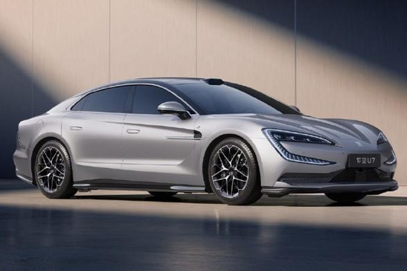 BYD-Marke Yangwang bringt E-Limousine auf den Markt